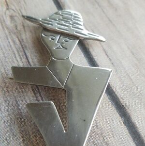 925 STERLING SILVER PIN